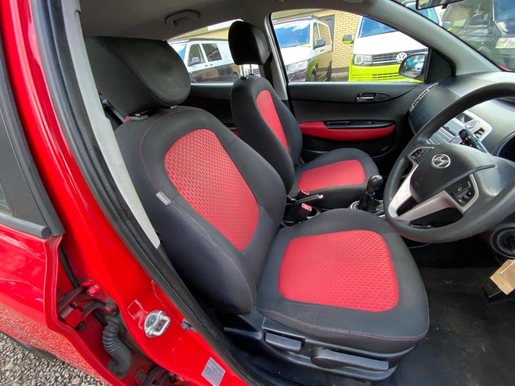 Used Hyundai i20 2011 for sale - 77397295: Photo 32