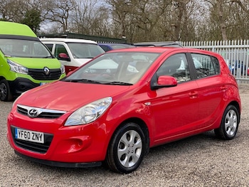 Used Hyundai i20 2011 for sale - 77397295: Photo