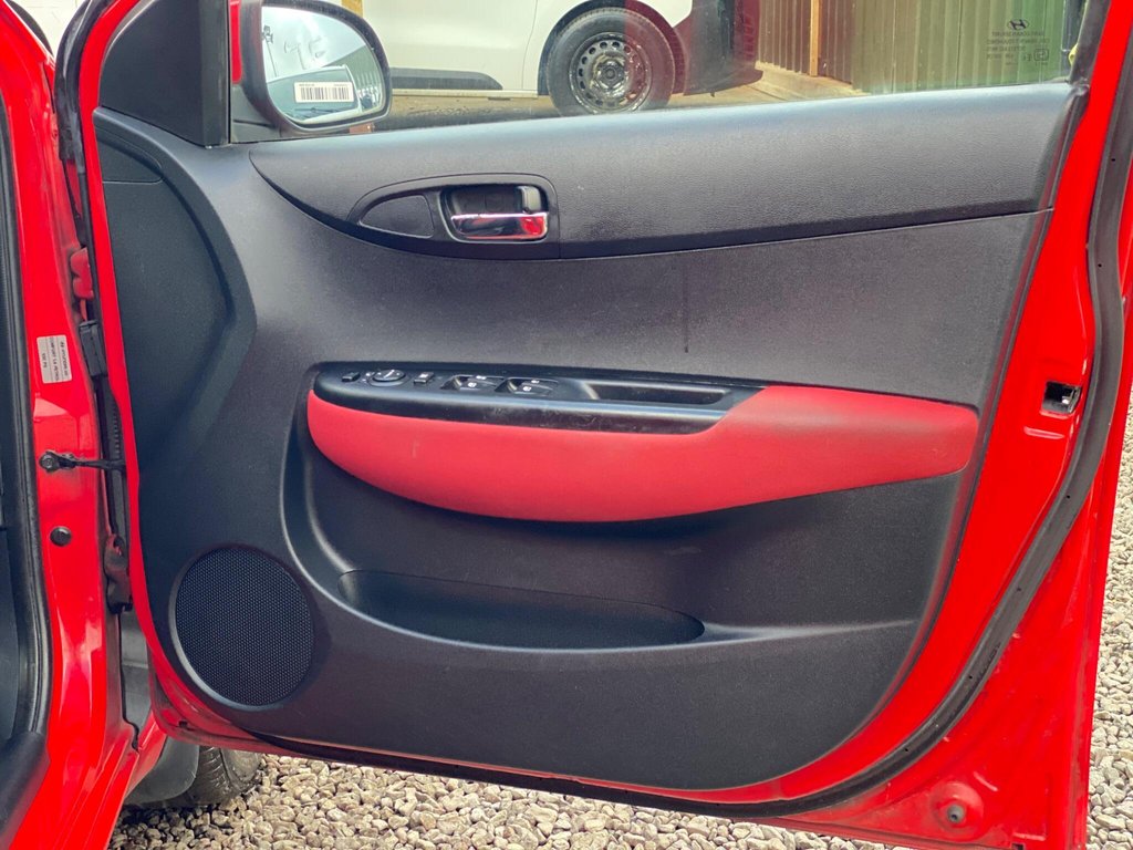 Used Hyundai i20 2011 for sale - 77397295: Photo 41