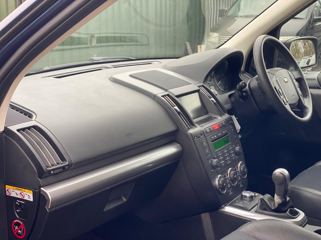 Used Land Rover Freelander 2010 for sale - 77779942: Photo 17
