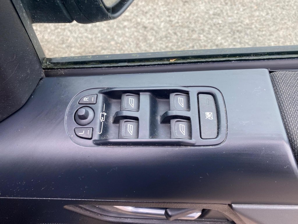 Used Land Rover Freelander 2010 for sale - 77779942: Photo 45