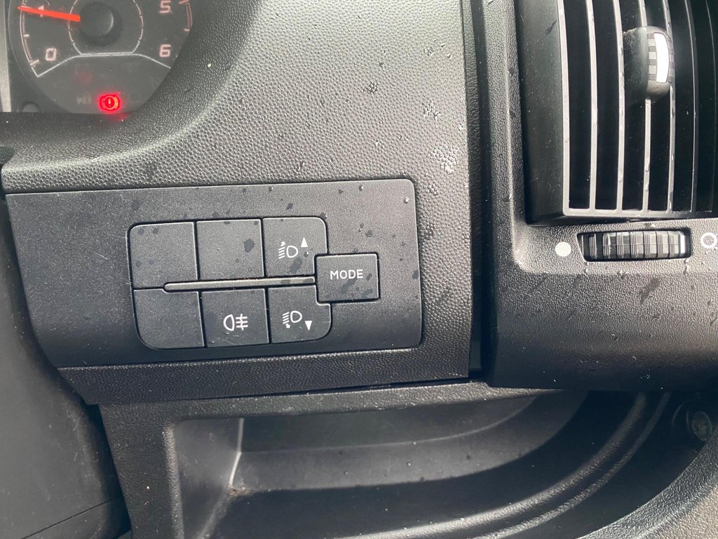 Used Peugeot Boxer 2018 for sale - 77571575: Photo 29