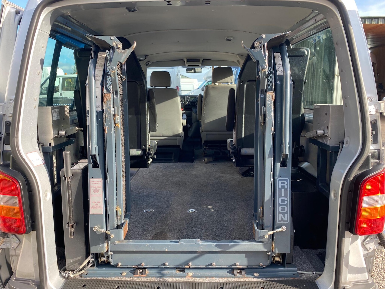 Vehicle 44