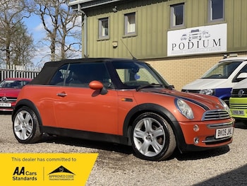 Used MINI Convertible 2005 for sale - 78117614: Photo