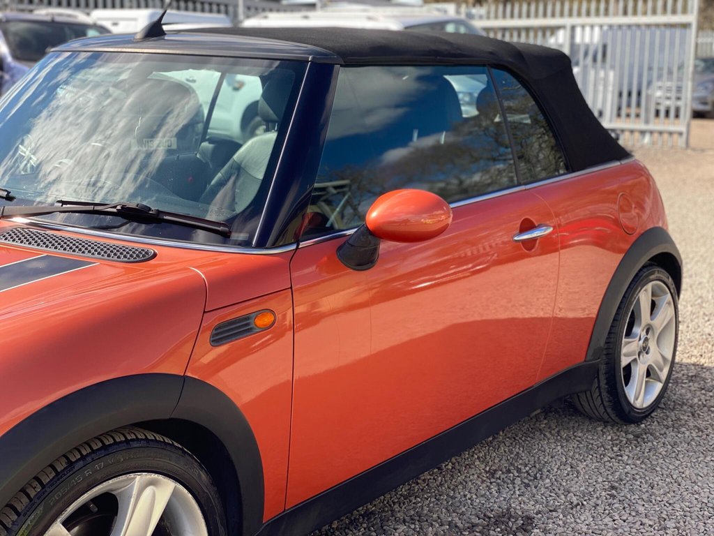 Used MINI Convertible 2005 for sale - 78117614: Photo 23