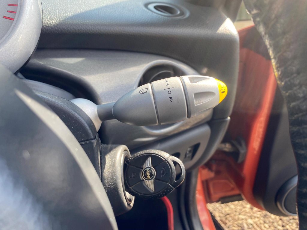 Used MINI Convertible 2005 for sale - 78117614: Photo 31