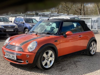 Used MINI Convertible 2005 for sale - 78117614: Photo