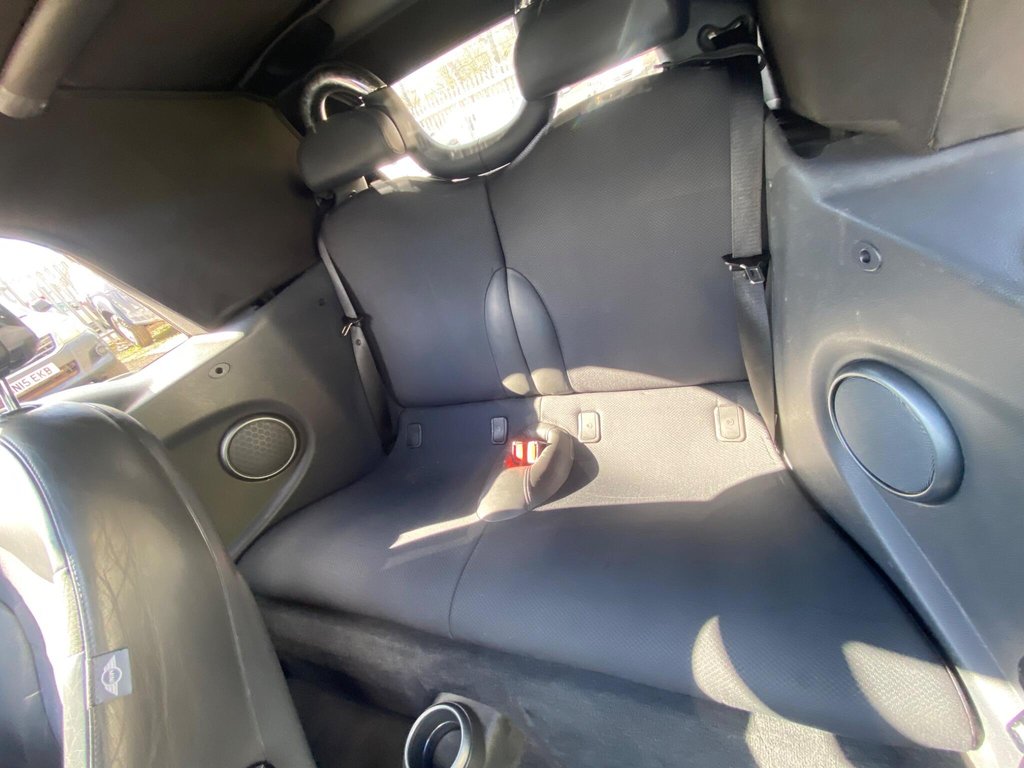 Used MINI Convertible 2005 for sale - 78117614: Photo 41