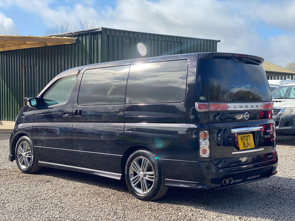 Used Nissan Elgrand 2020 for sale - 78219263: Photo 4