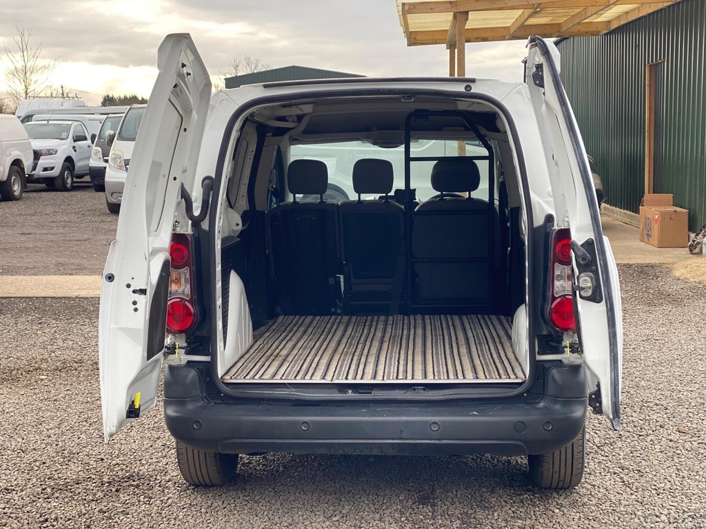 Used Citroen Berlingo 2015 for sale - 77600179: Photo 6