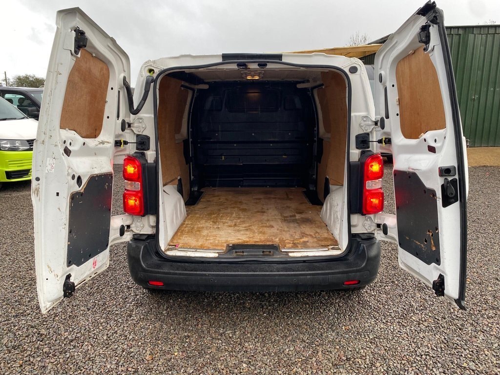 Used Peugeot Expert 2019 for sale - 77307403: Photo 10