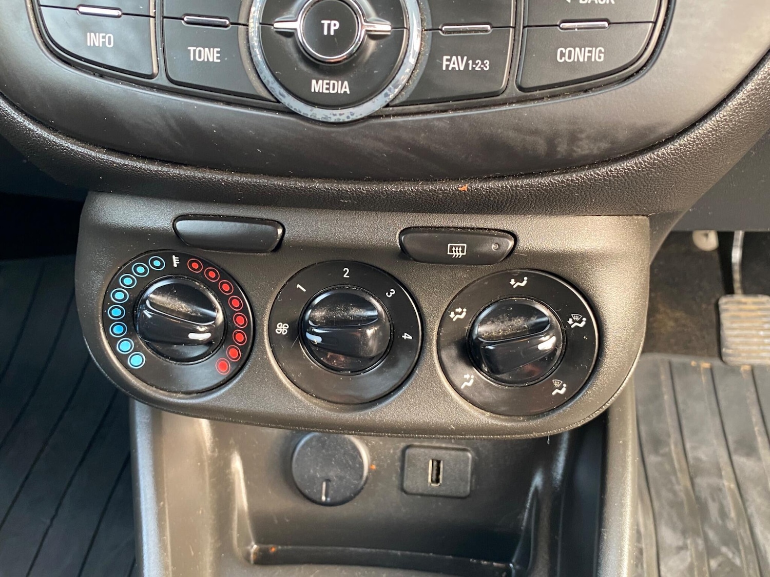 Vehicle 35
