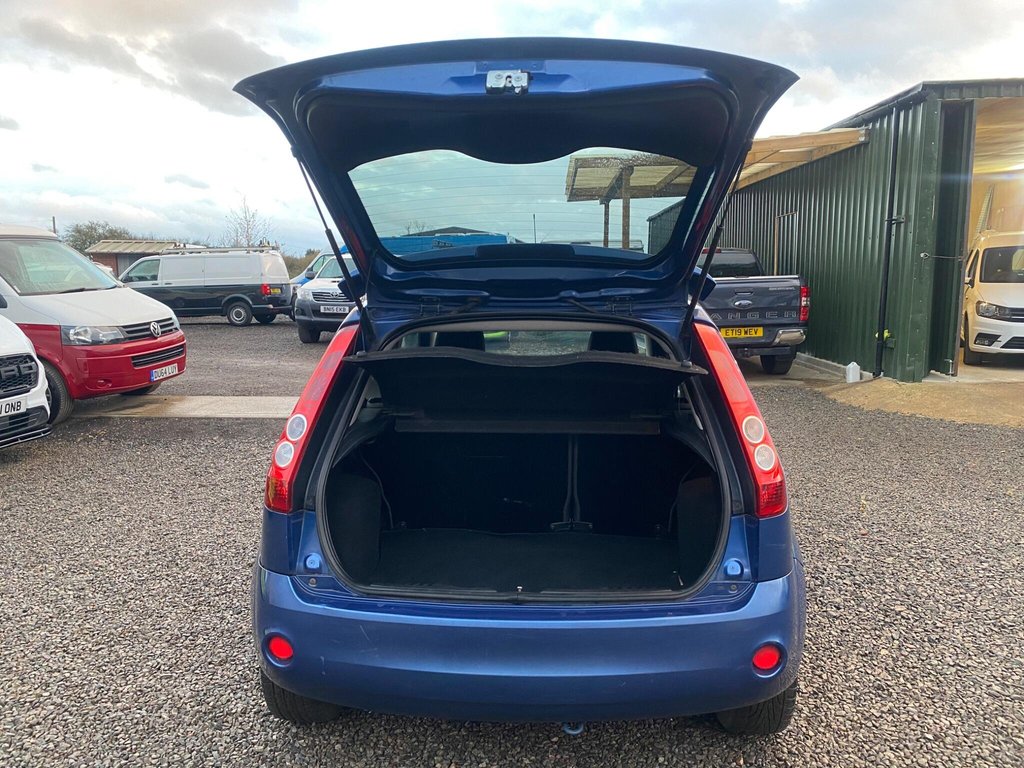 Used Ford Fiesta 2007 for sale - 76434457: Photo 11