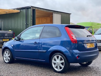 Used Ford Fiesta 2007 for sale - 76434457: Photo