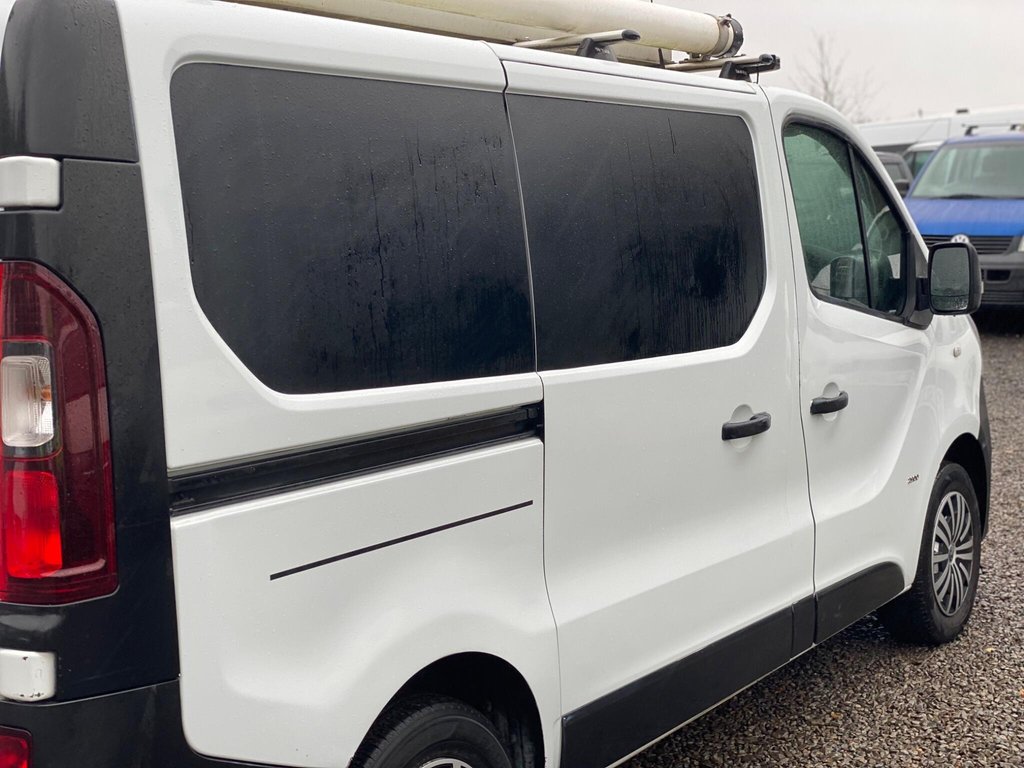 Used Vauxhall Vivaro 2015 for sale - 76665453: Photo 23