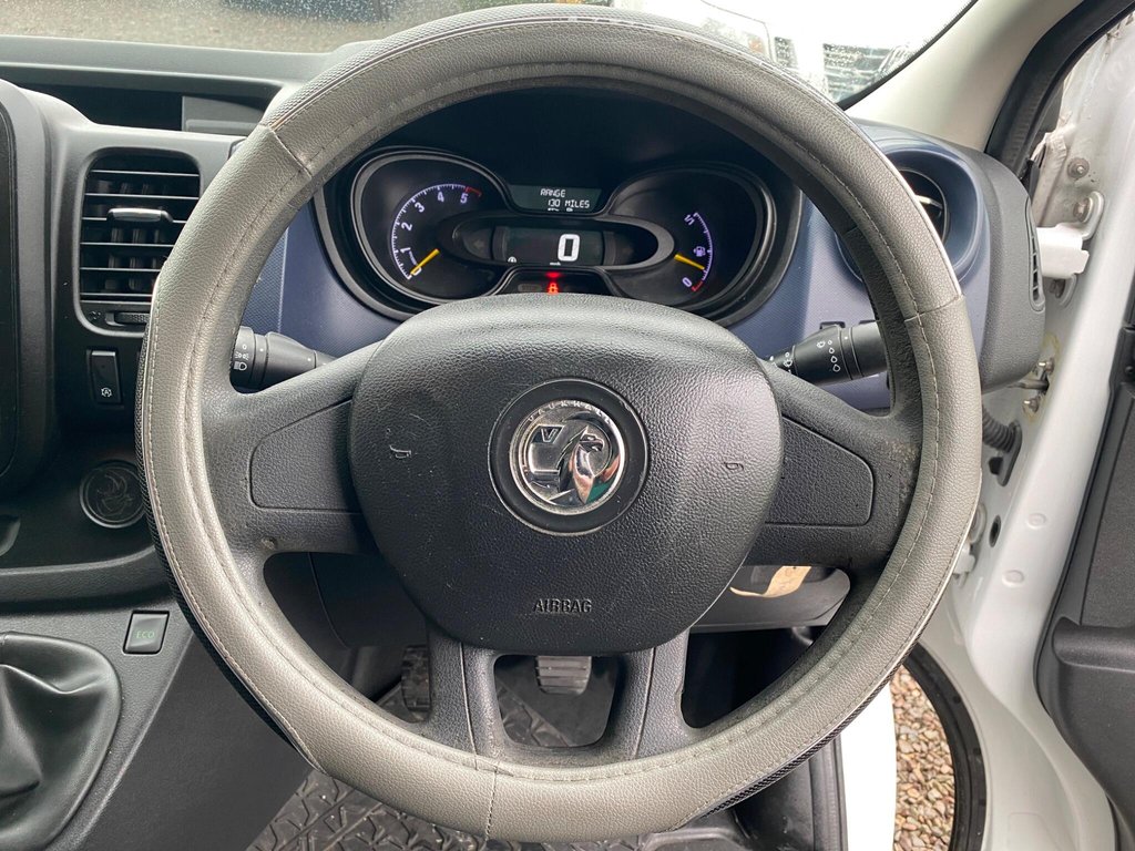 Used Vauxhall Vivaro 2015 for sale - 76665453: Photo 30