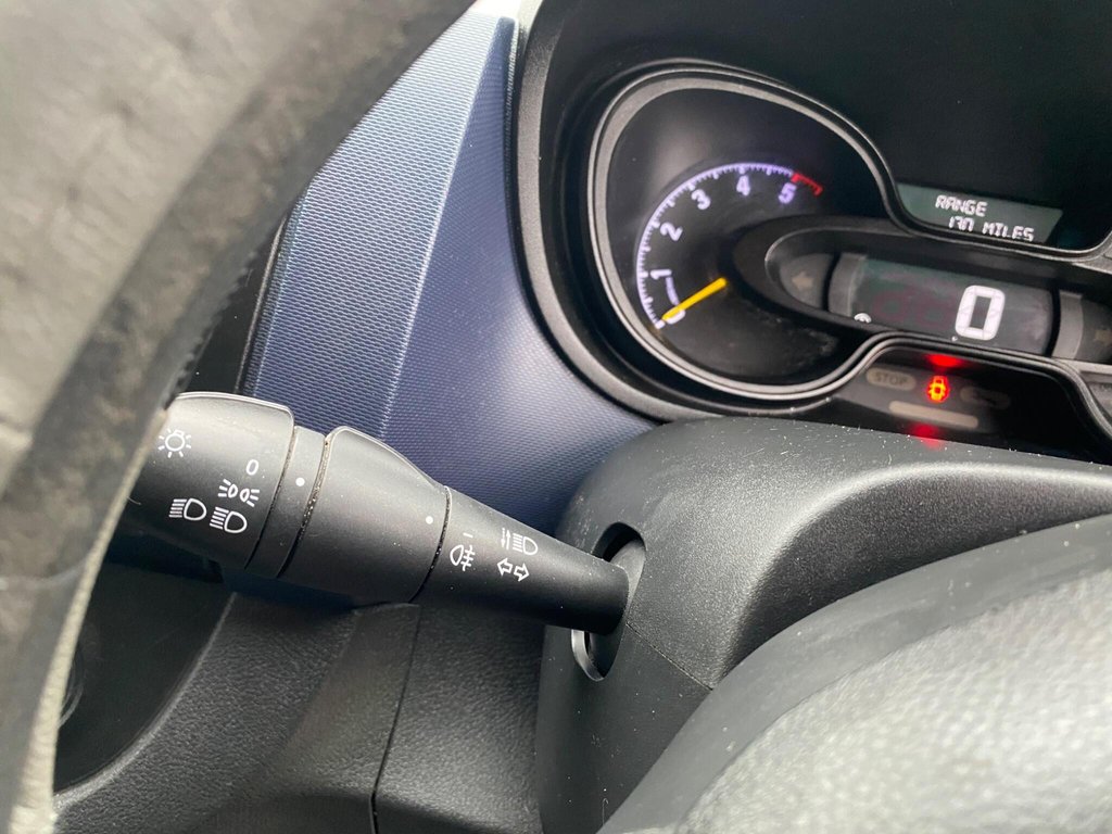 Used Vauxhall Vivaro 2015 for sale - 76665453: Photo 32