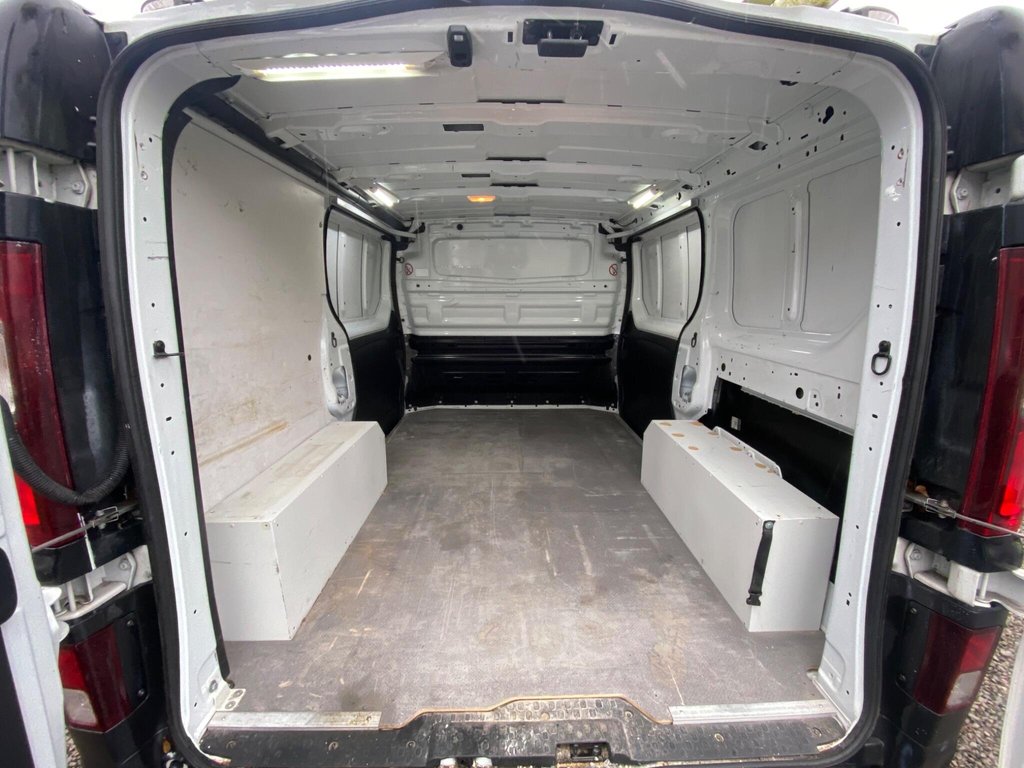 Used Vauxhall Vivaro 2015 for sale - 76665453: Photo 38