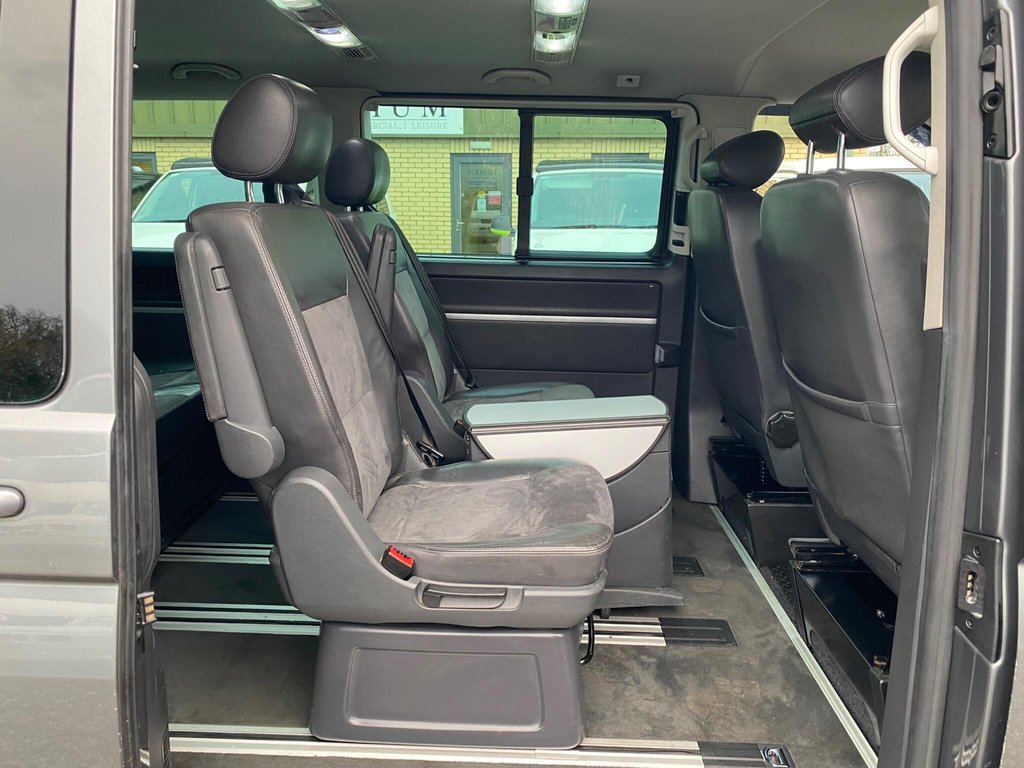 Used Volkswagen Caravelle 2011 for sale - 76841687: Photo 14