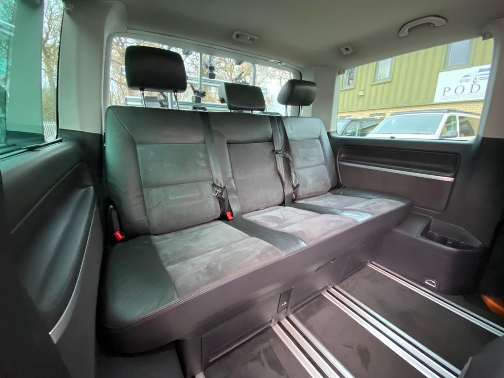 Used Volkswagen Caravelle 2011 for sale - 76841687: Photo 15