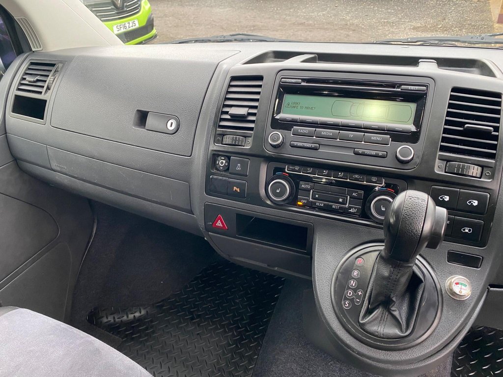 Used Volkswagen Caravelle 2011 for sale - 76841687: Photo 8