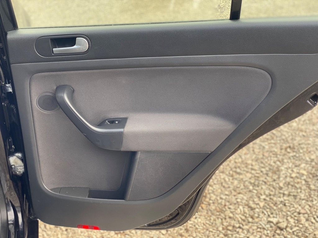 Used Volkswagen Golf Plus 2008 for sale - 78215832: Photo 38