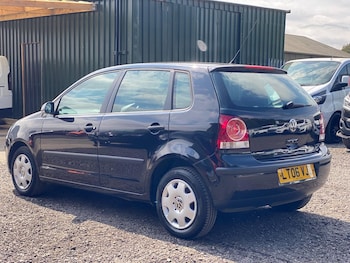 Used Volkswagen Polo 2006 for sale - 79543534: Photo