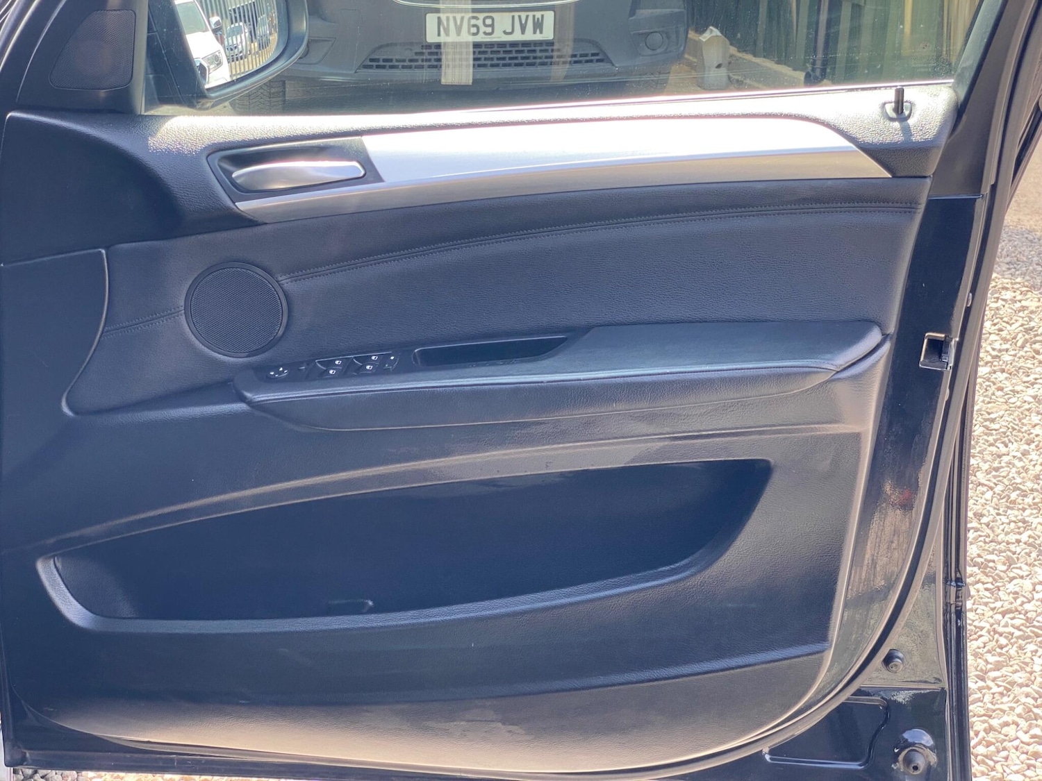 Vehicle 48