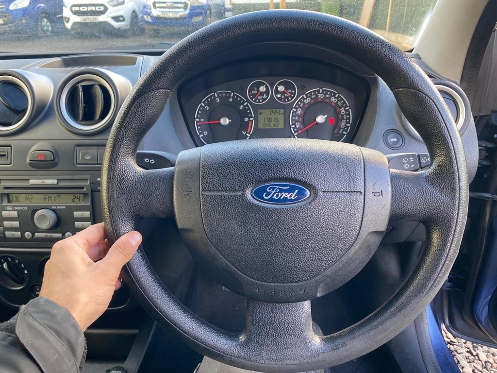 Used Ford Fiesta 2006 for sale - 77232012: Photo 35