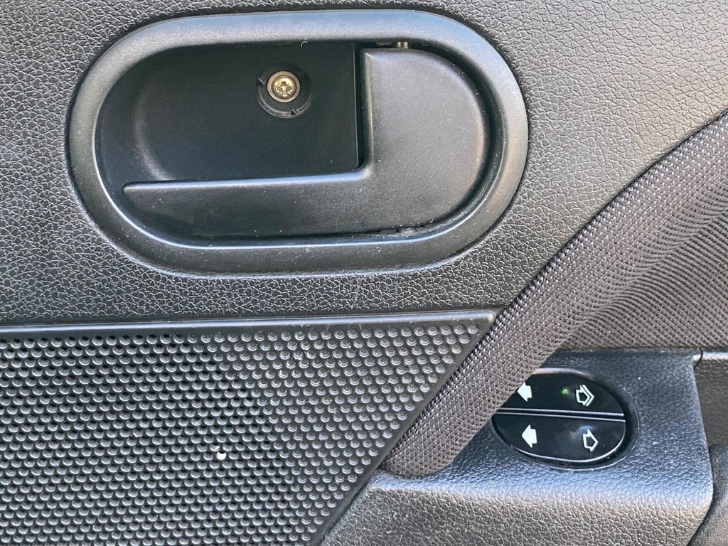 Used Ford Fiesta 2006 for sale - 77232012: Photo 39