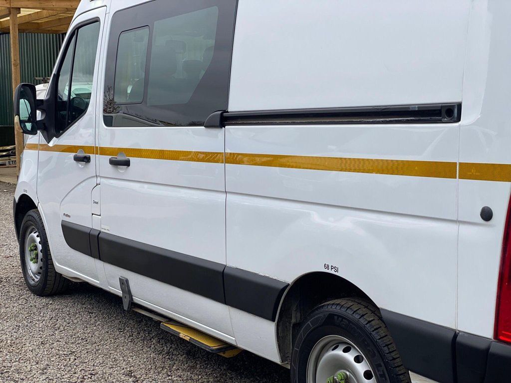 Used Vauxhall Movano 2019 for sale - 76228982: Photo 32