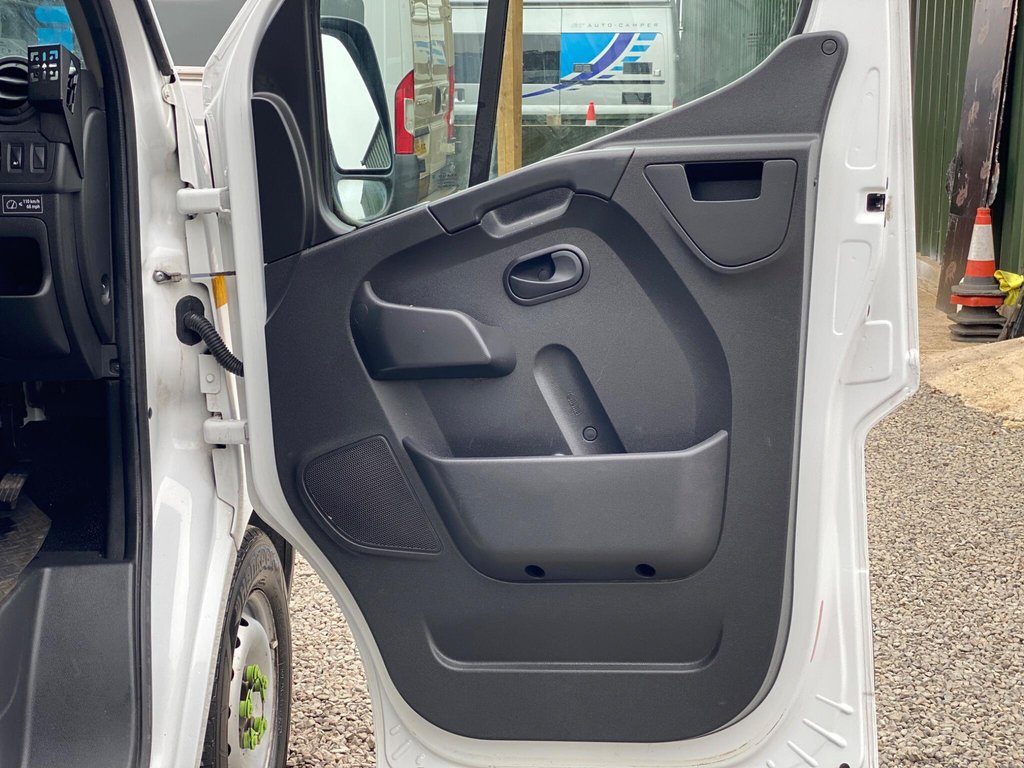 Used Vauxhall Movano 2019 for sale - 76228982: Photo 45