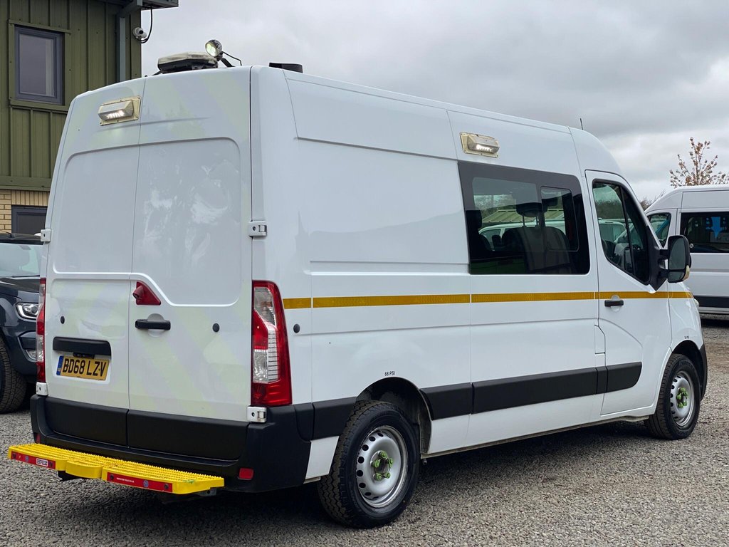 Used Vauxhall Movano 2019 for sale - 76228982: Photo 5
