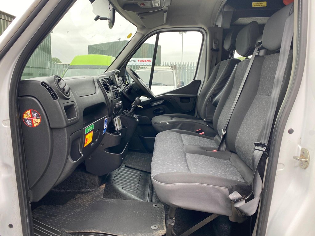Used Vauxhall Movano 2019 for sale - 76228982: Photo 8