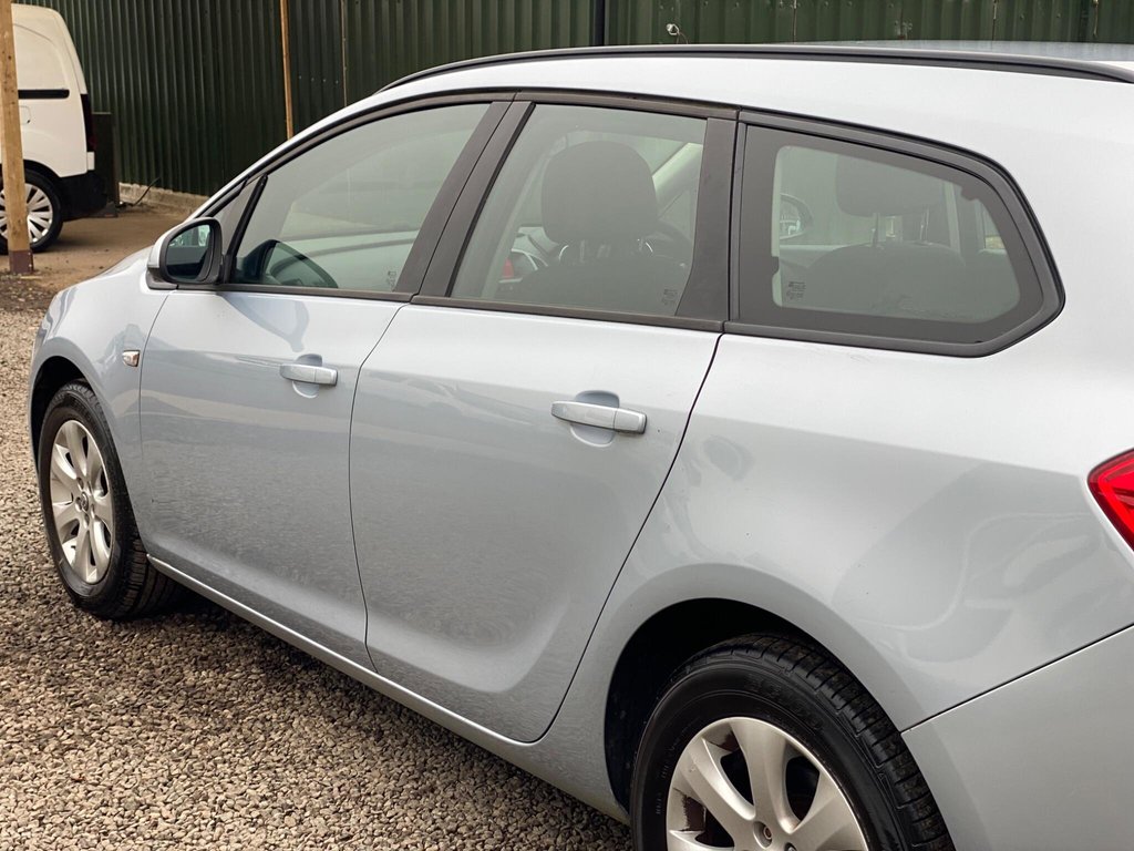 Used Vauxhall Astra 2015 for sale - 77795057: Photo 28
