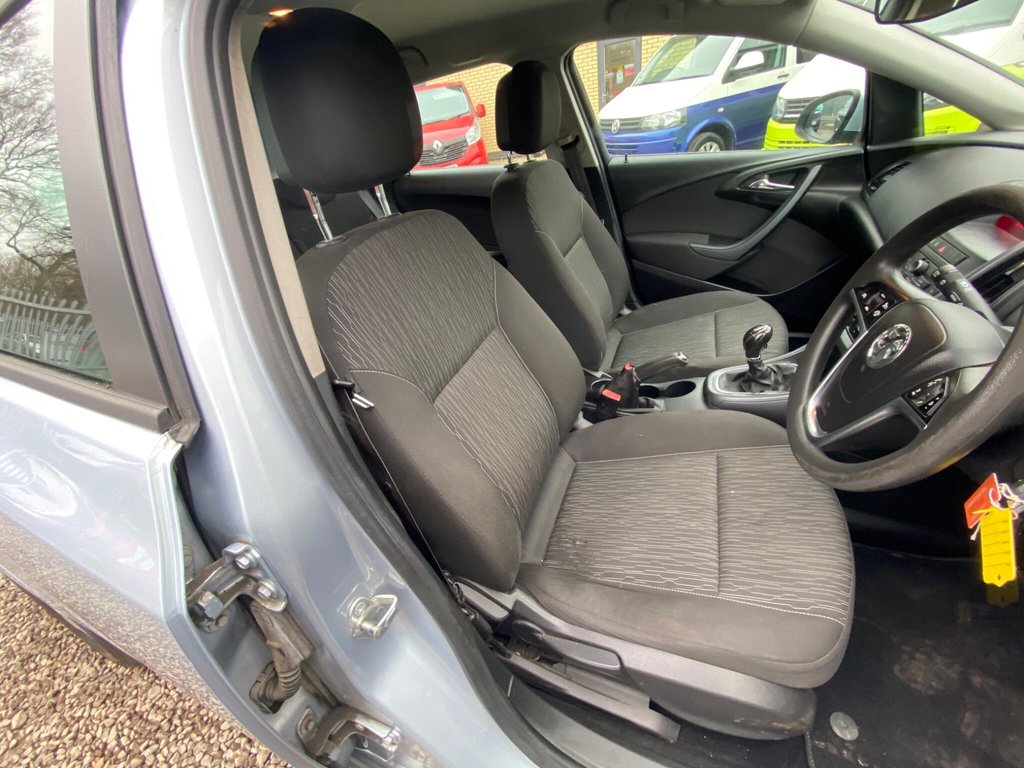 Used Vauxhall Astra 2015 for sale - 77795057: Photo 31