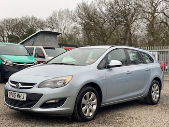 Used Vauxhall Astra 2015 for sale - 77795057: Photo