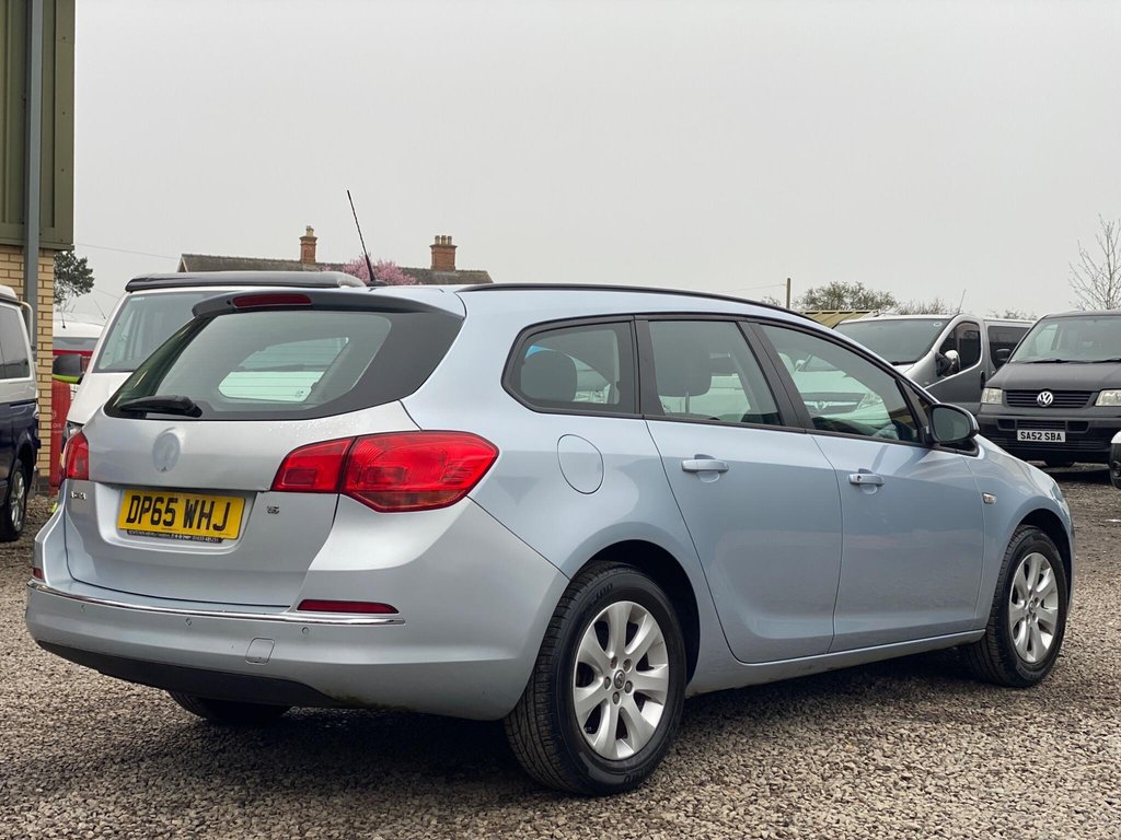 Used Vauxhall Astra 2015 for sale - 77795057: Photo 5