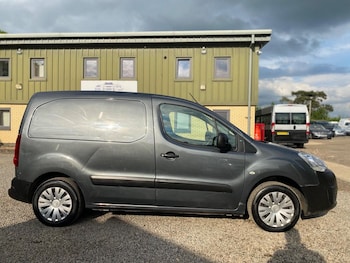 Used Citroen Berlingo 2017 for sale - 78514548: Photo