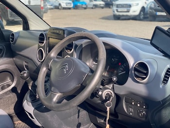 Used Citroen Berlingo 2017 for sale - 78514548: Photo