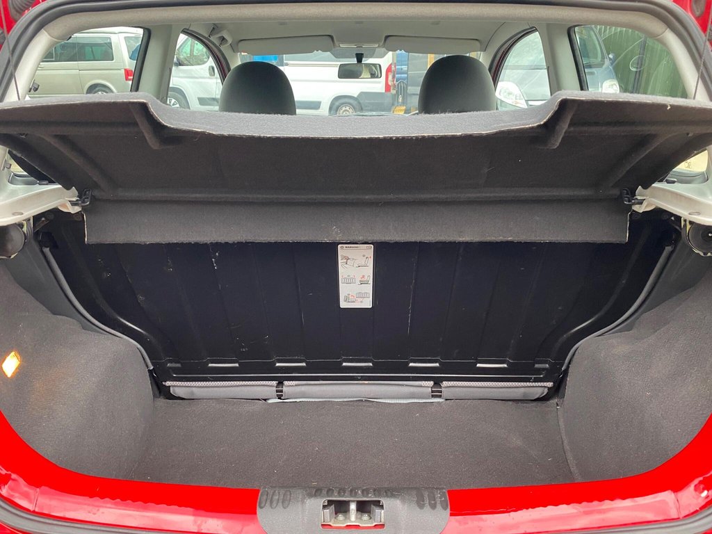 Used Volkswagen Fox 2010 for sale - 76345622: Photo 12