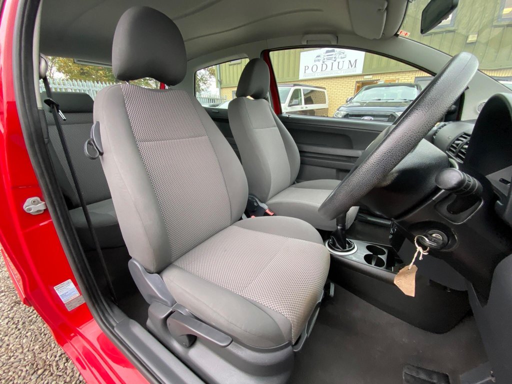 Used Volkswagen Fox 2010 for sale - 76345622: Photo 31