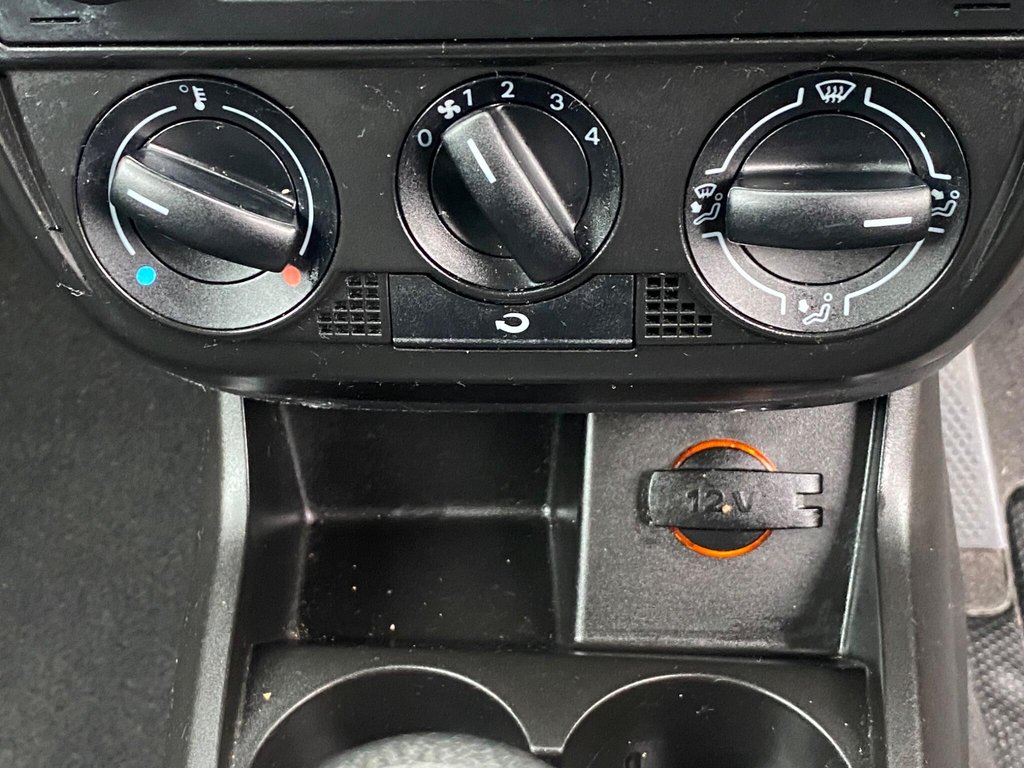 Used Volkswagen Fox 2010 for sale - 76345622: Photo 34