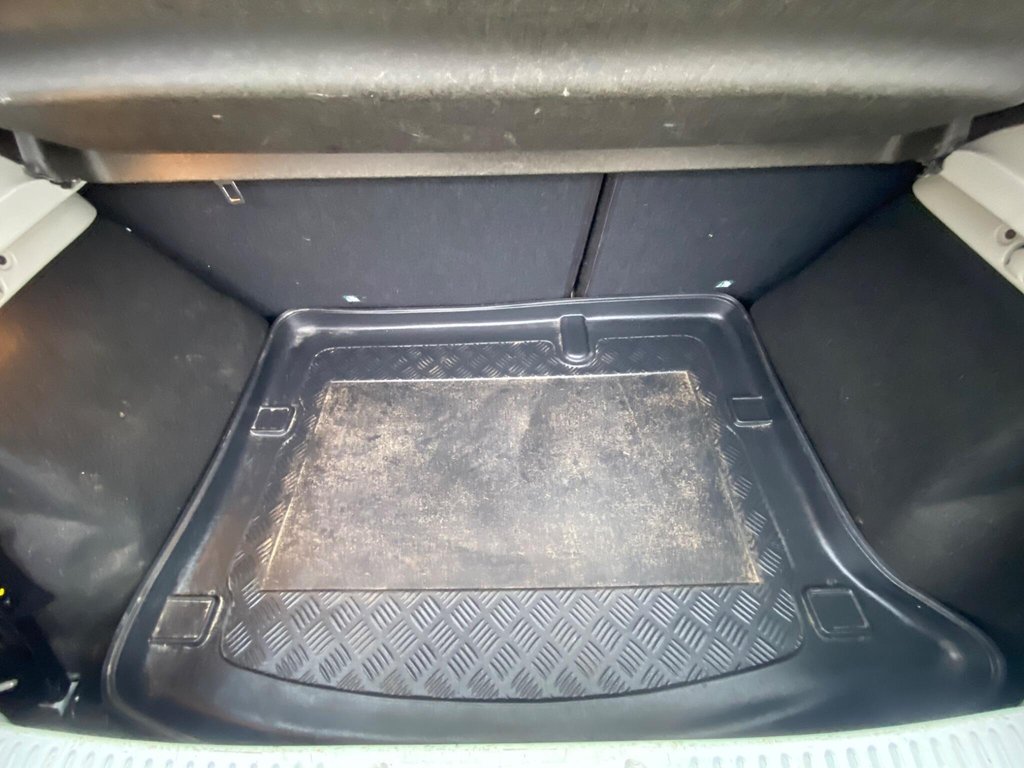 Used Dacia Sandero Stepway 2014 for sale - 77534552: Photo 12