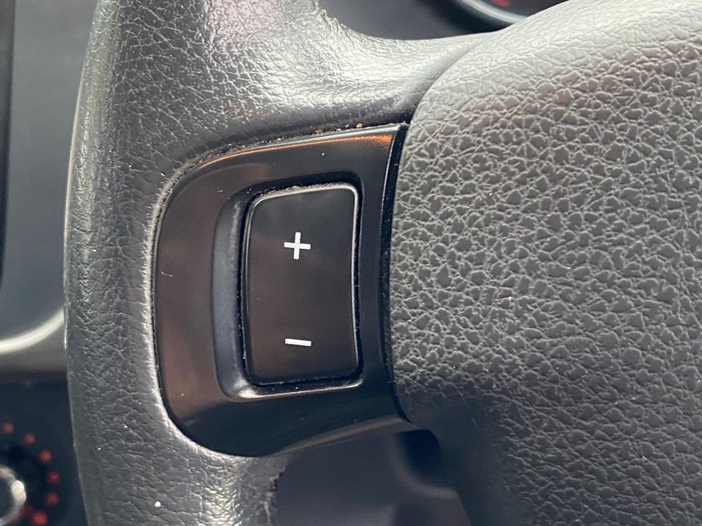 Used Dacia Sandero Stepway 2014 for sale - 77534552: Photo 38