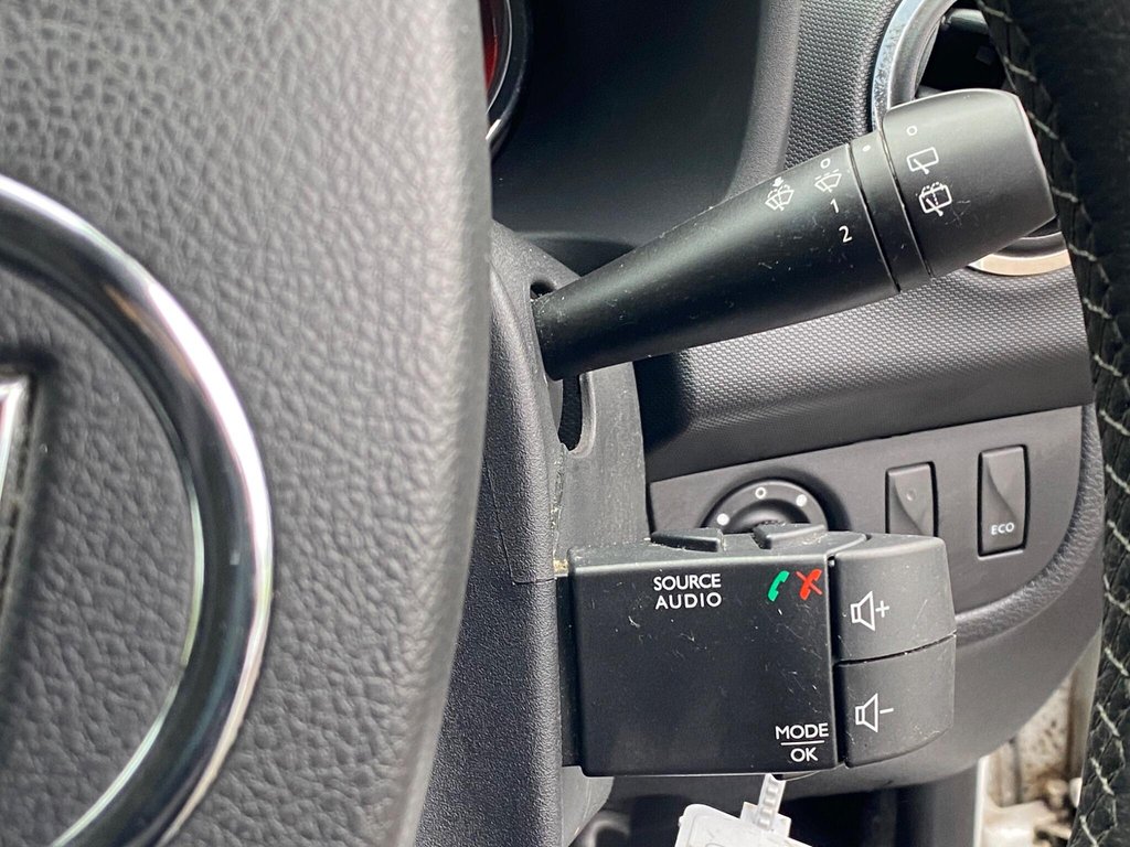 Used Dacia Sandero Stepway 2014 for sale - 77534552: Photo 42