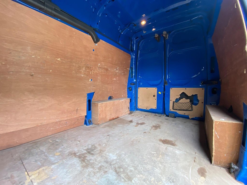 Used Ford Transit Custom 2015 for sale - 76482284: Photo 11