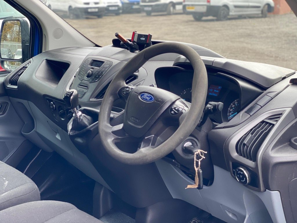 Used Ford Transit Custom 2015 for sale - 76482284: Photo 32