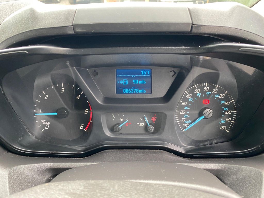 Used Ford Transit Custom 2015 for sale - 76482284: Photo 42