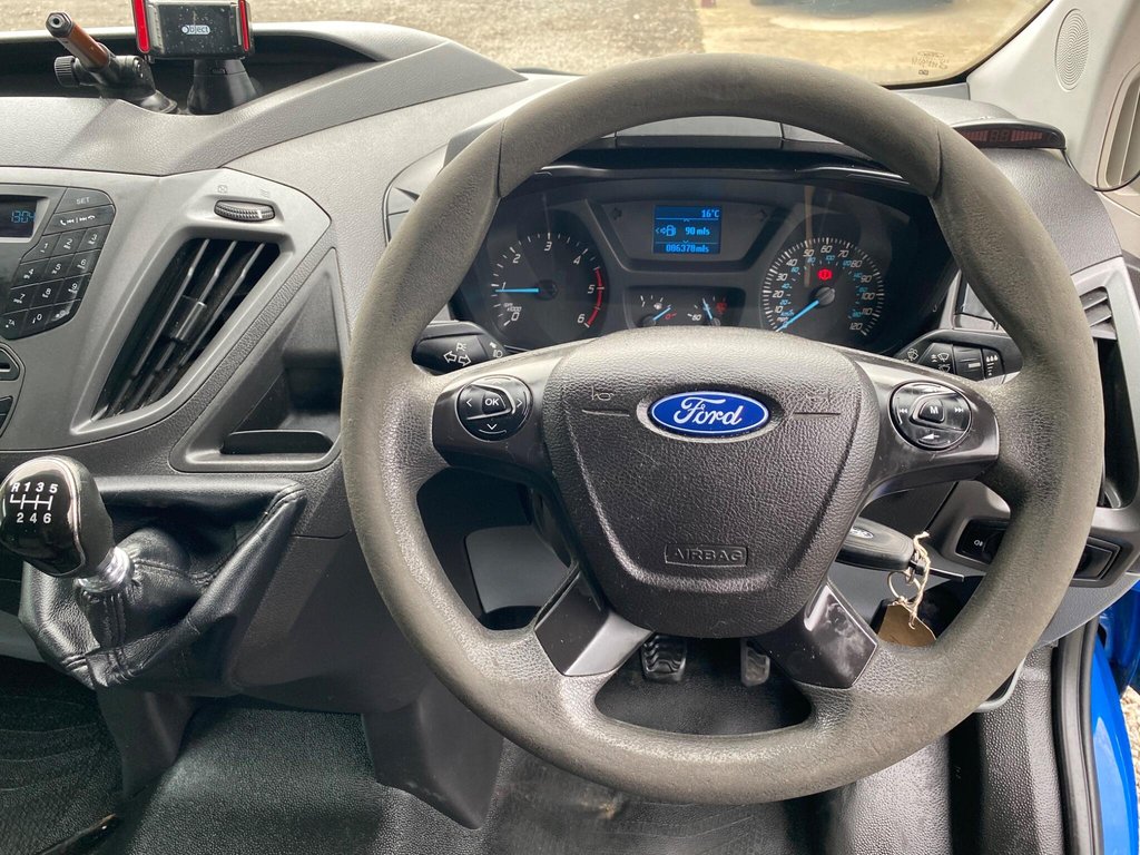 Used Ford Transit Custom 2015 for sale - 76482284: Photo 43
